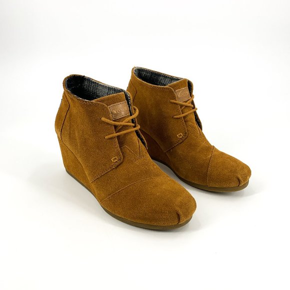 toms brown booties
